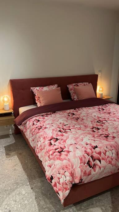 Surmont 52 Apartment Ieper Bagian luar foto